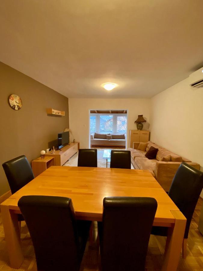 Apartment Elda Hills *